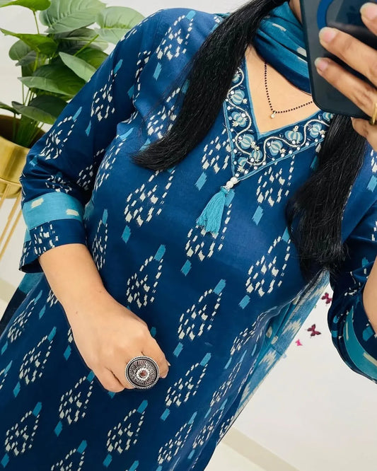 Jaipur Premium Elegant Indigo Ikat Kurti Set